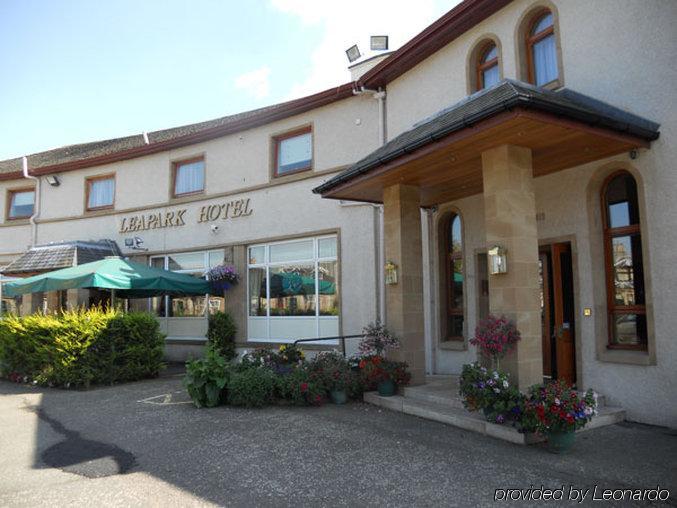 Leapark Hotel Grangemouth Bagian luar foto