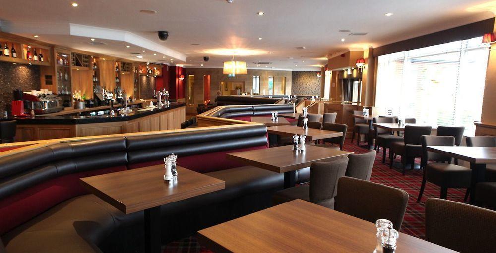 Leapark Hotel Grangemouth Bagian luar foto