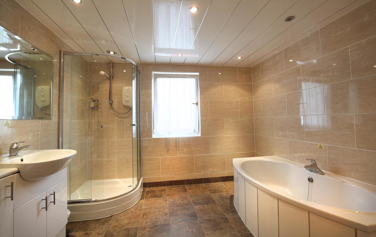 Leapark Hotel Grangemouth Bagian luar foto